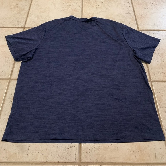 FILA Men's Navy Blue Athletic T-shirt, Size XL - Picture 4 of 5